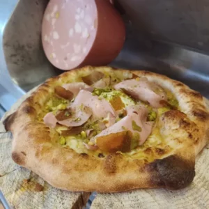 Mortadella e pistacchio